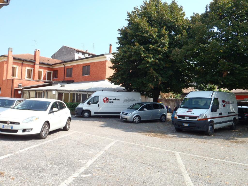 Albergo Pizzeria Sole San Giovanni Lupatoto Dış mekan fotoğraf