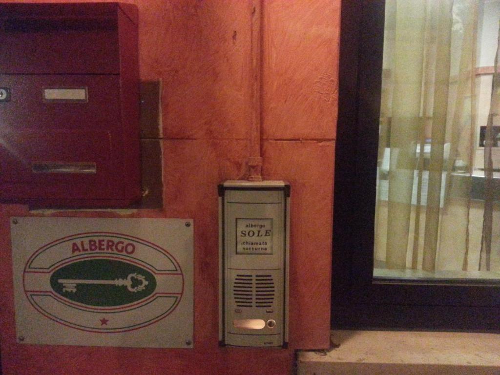 Albergo Pizzeria Sole San Giovanni Lupatoto Dış mekan fotoğraf